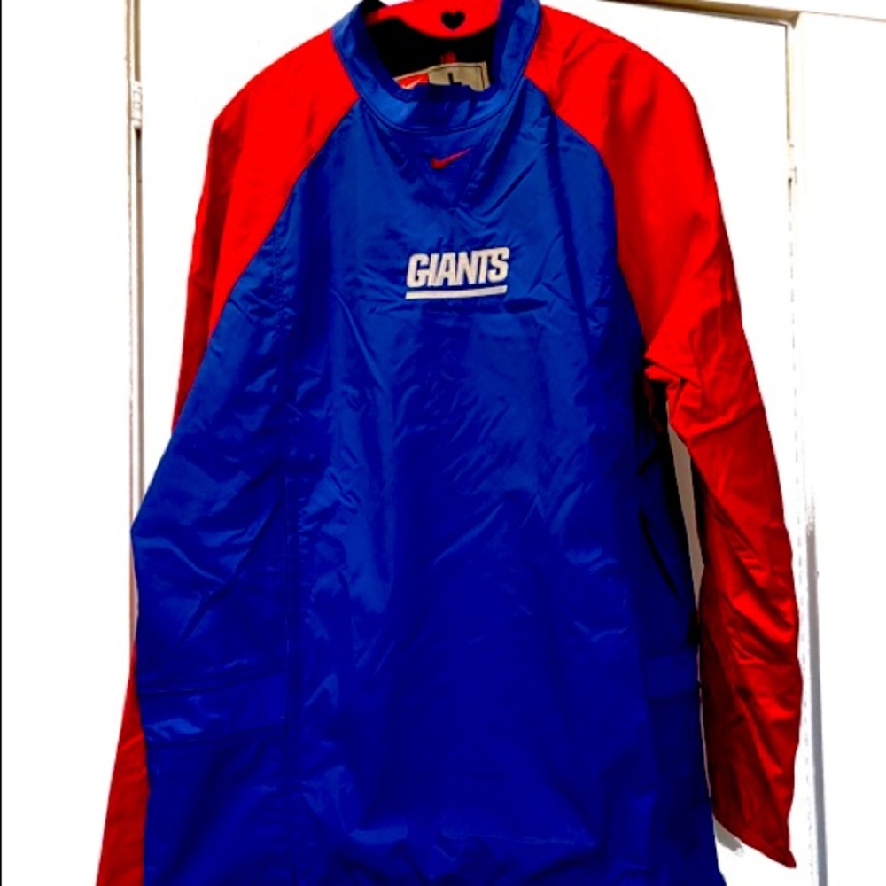 Nike NY Giants men’s wind shirt, size L, NWOT